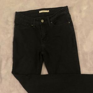 Levi's Black 712's Size 28